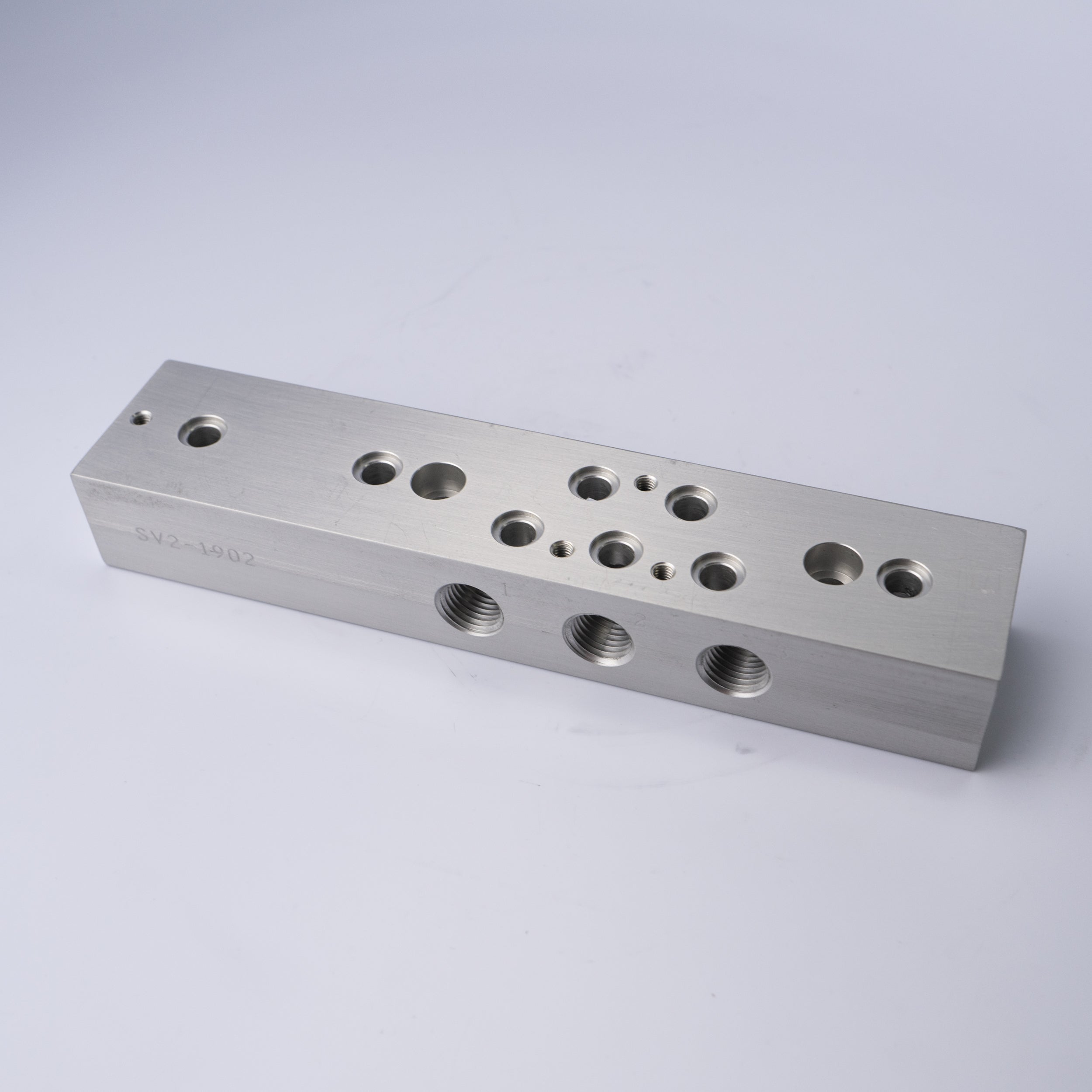 SV2-1902 MANIFOLD (4-WAY,SIDE PORT) - Mathers Controls