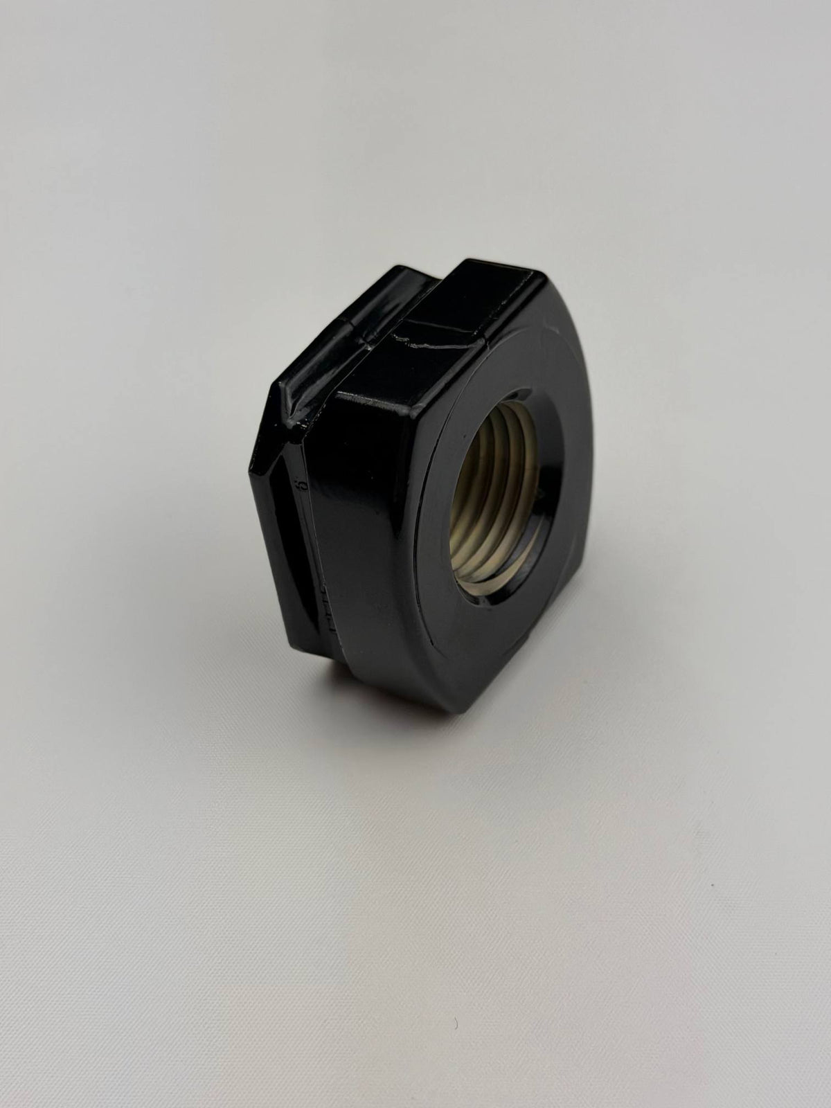 4315-03 PIPE ADAPTER, 1/2 IN. - Mathers Controls