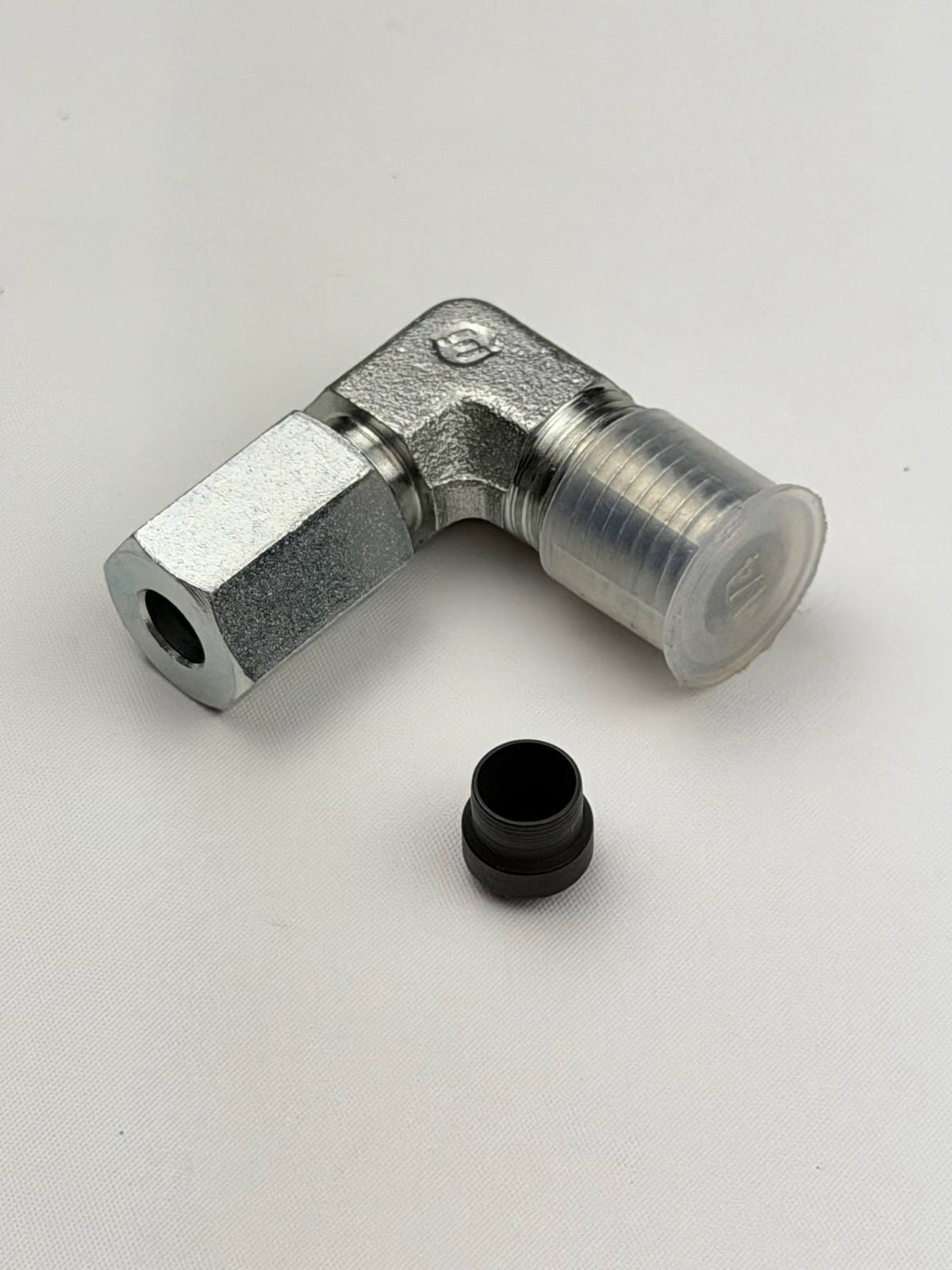 4-4-CBU-S FITTING-ELBOW,MALE