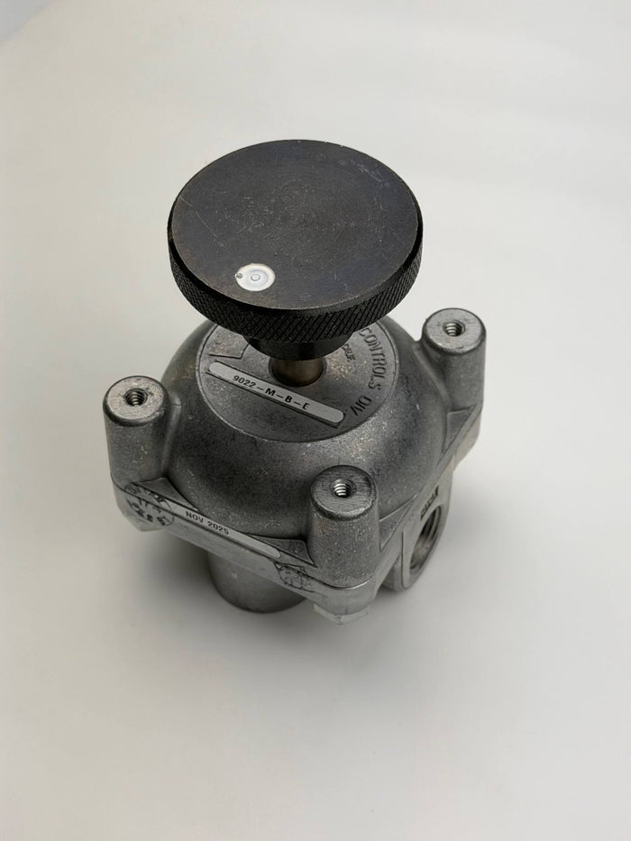 9022-M-B-E SELECTOR VALVE