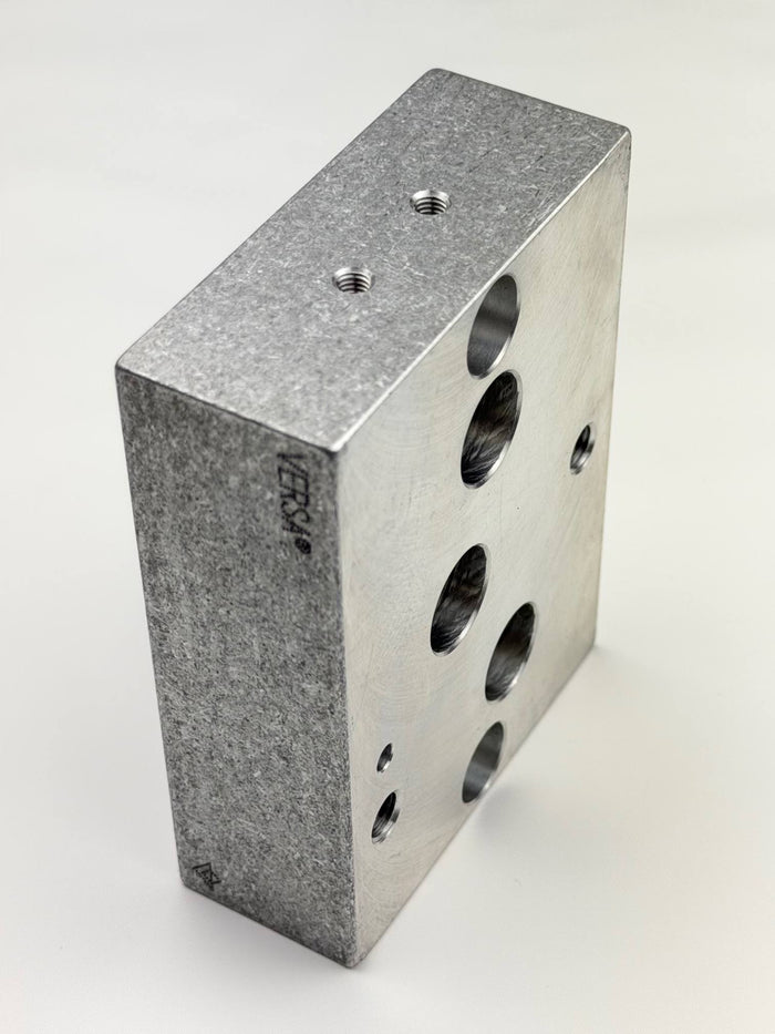 CB2-0701 MANIFOLD BLOCK-MACHINED