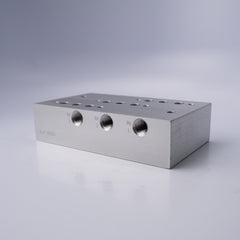 SJ7-0202 MANIFOLD BLOCK-ANODIZED - Mathers Controls