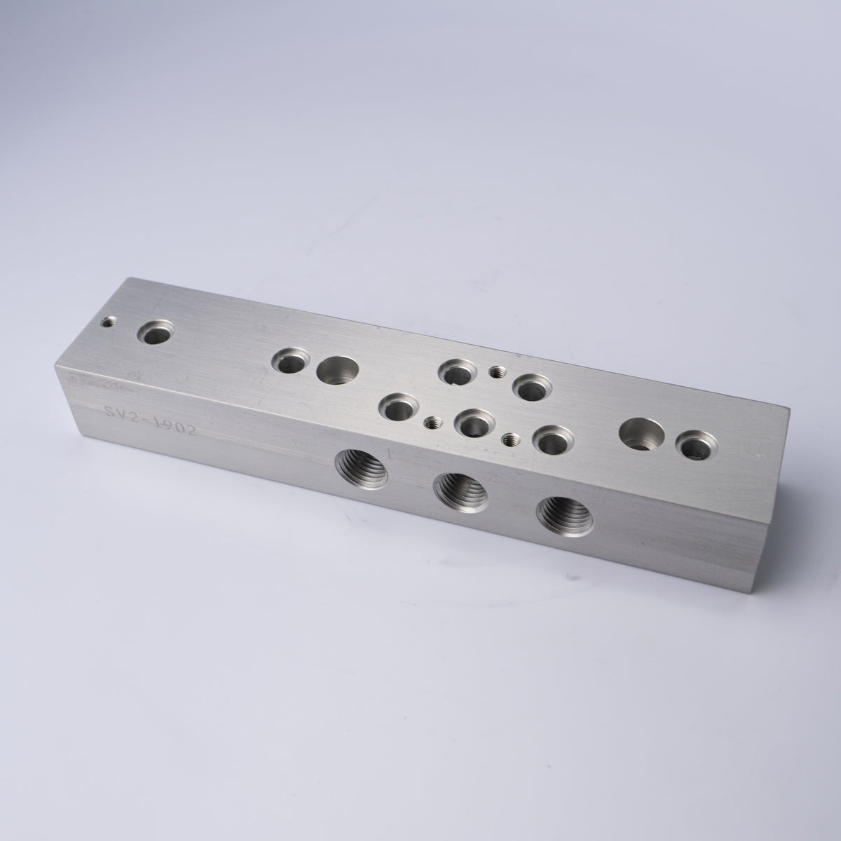 SV2-1902 MANIFOLD (4-WAY,SIDE PORT) - Mathers Controls